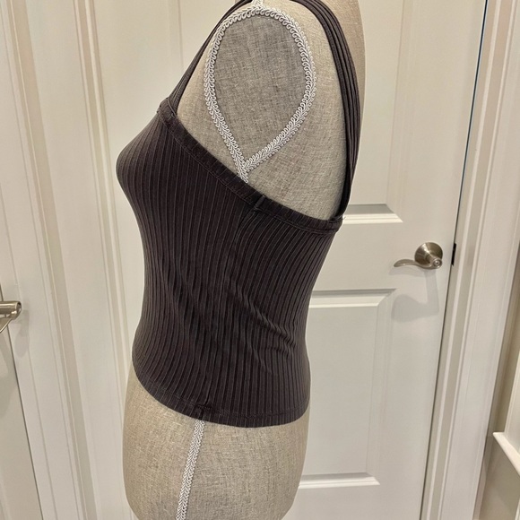 🌸🌸 SALE! 4 for$20! AMERICAN EAGLE Soft Gray Ribbed Crop Top Sz Small - Picture 3 of 4